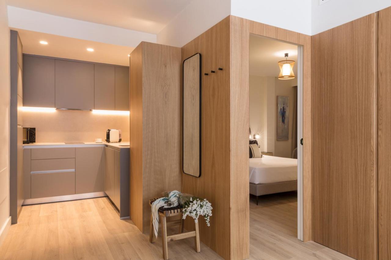 Puerta Catedral Suites Sevilla Exterior foto