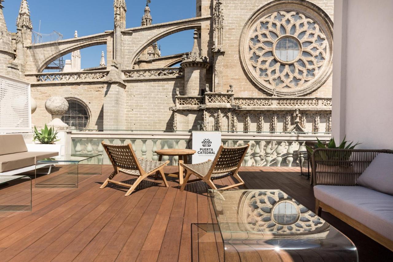 Puerta Catedral Suites Sevilla Exterior foto