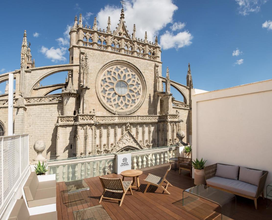 Puerta Catedral Suites Sevilla Exterior foto