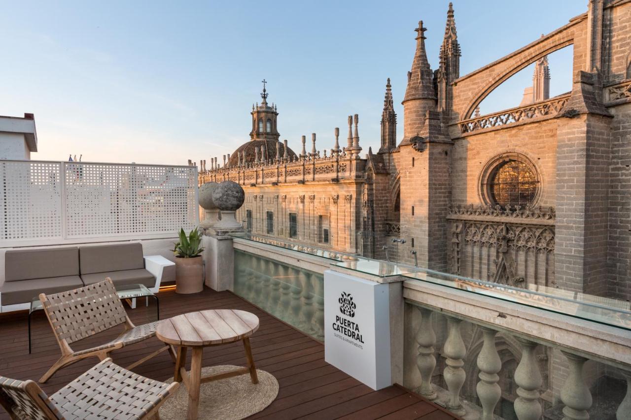Puerta Catedral Suites Sevilla Exterior foto
