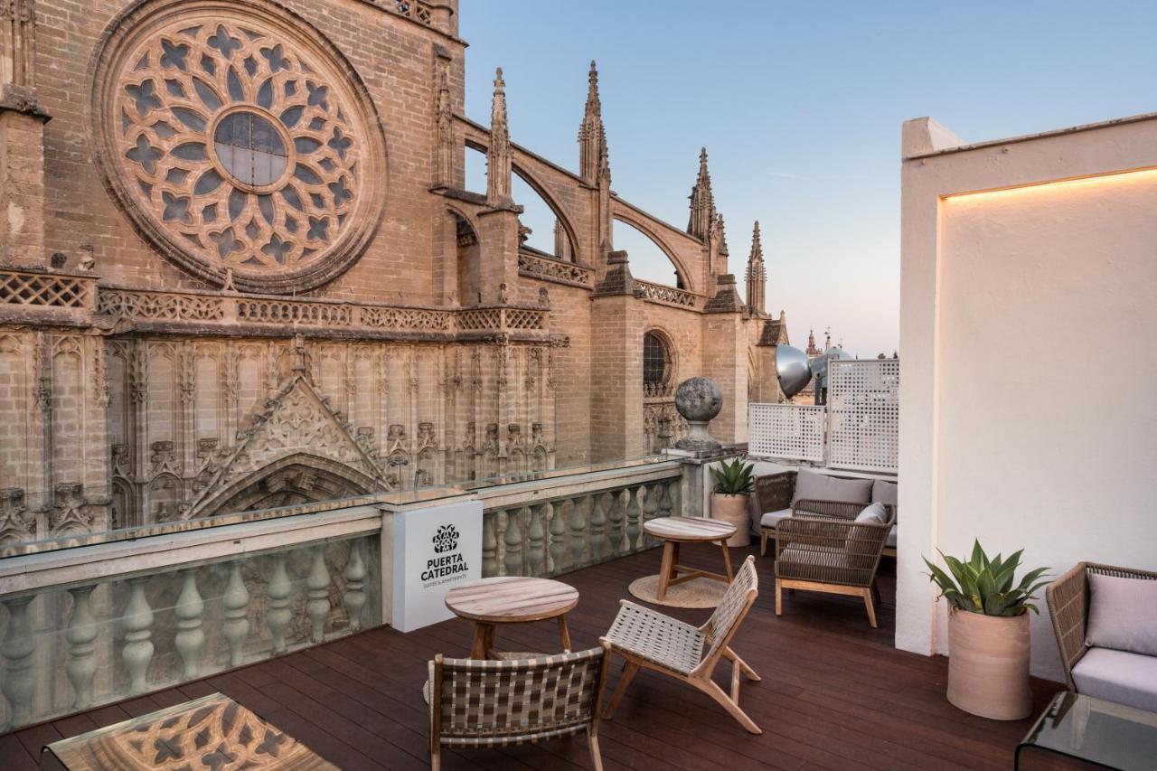 Puerta Catedral Suites Sevilla Exterior foto