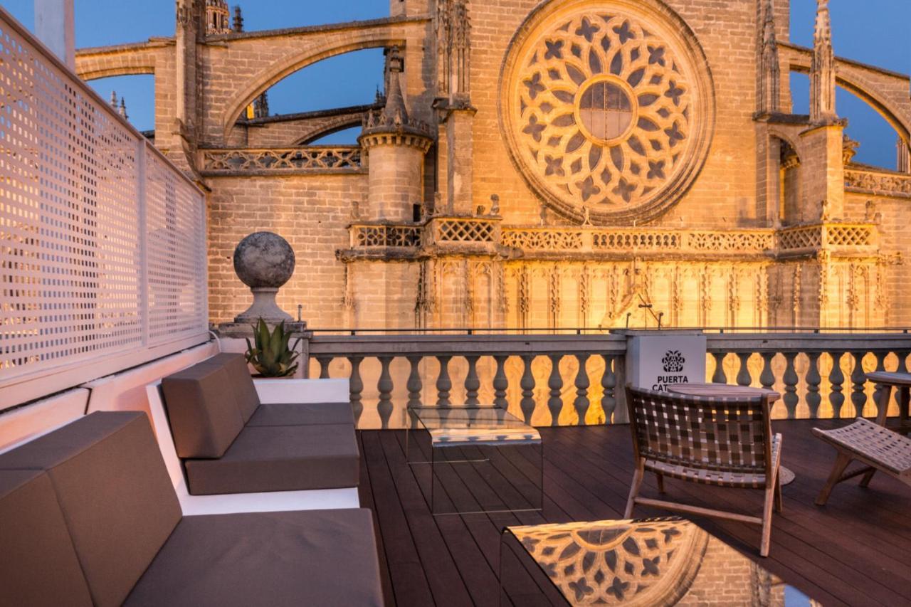 Puerta Catedral Suites Sevilla Exterior foto