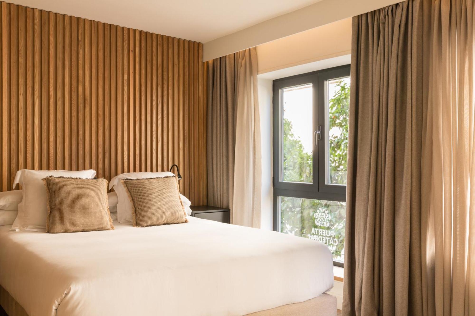 Puerta Catedral Suites Sevilla Cameră foto